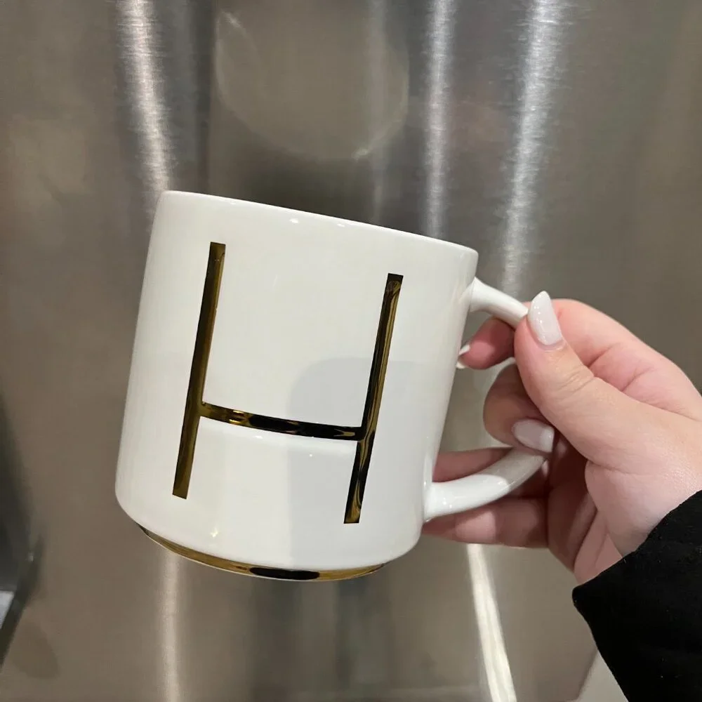 BNWT Williams Sonoma Gold Monogram Mug (Letter H)